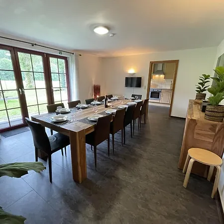 Ardennes With Riverside Garden And Views, Cleaning Included Holiday home