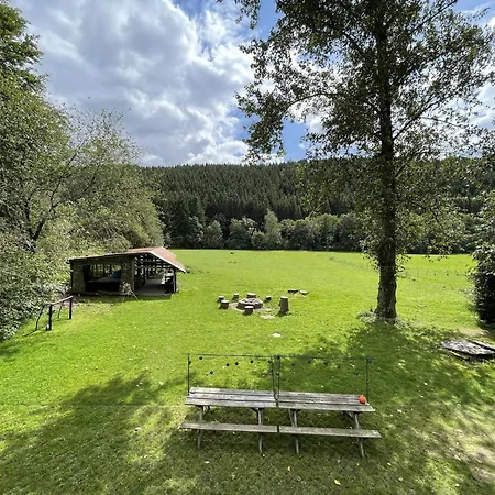 Ardennes With Riverside Garden And Views, Cleaning Included Holiday home *